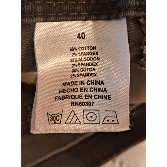 Men's Unionbay Camouflage Cargo Shorts Size 40 - Picture 6 of 6